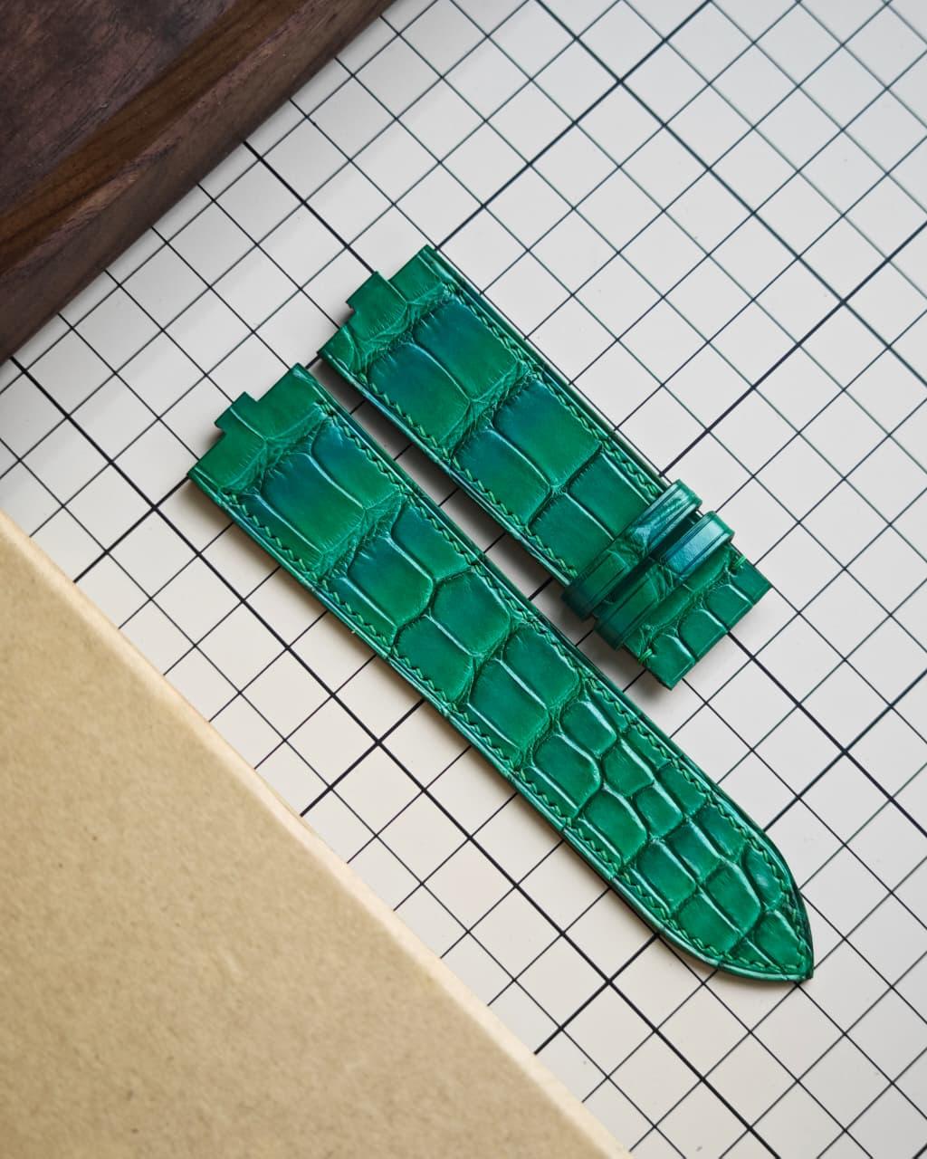 Verdant Jade handcrafted alligator watch strap